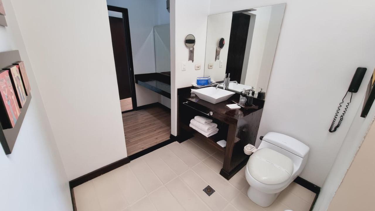 Habitat Suites Hotel Pereira Kültér fotó