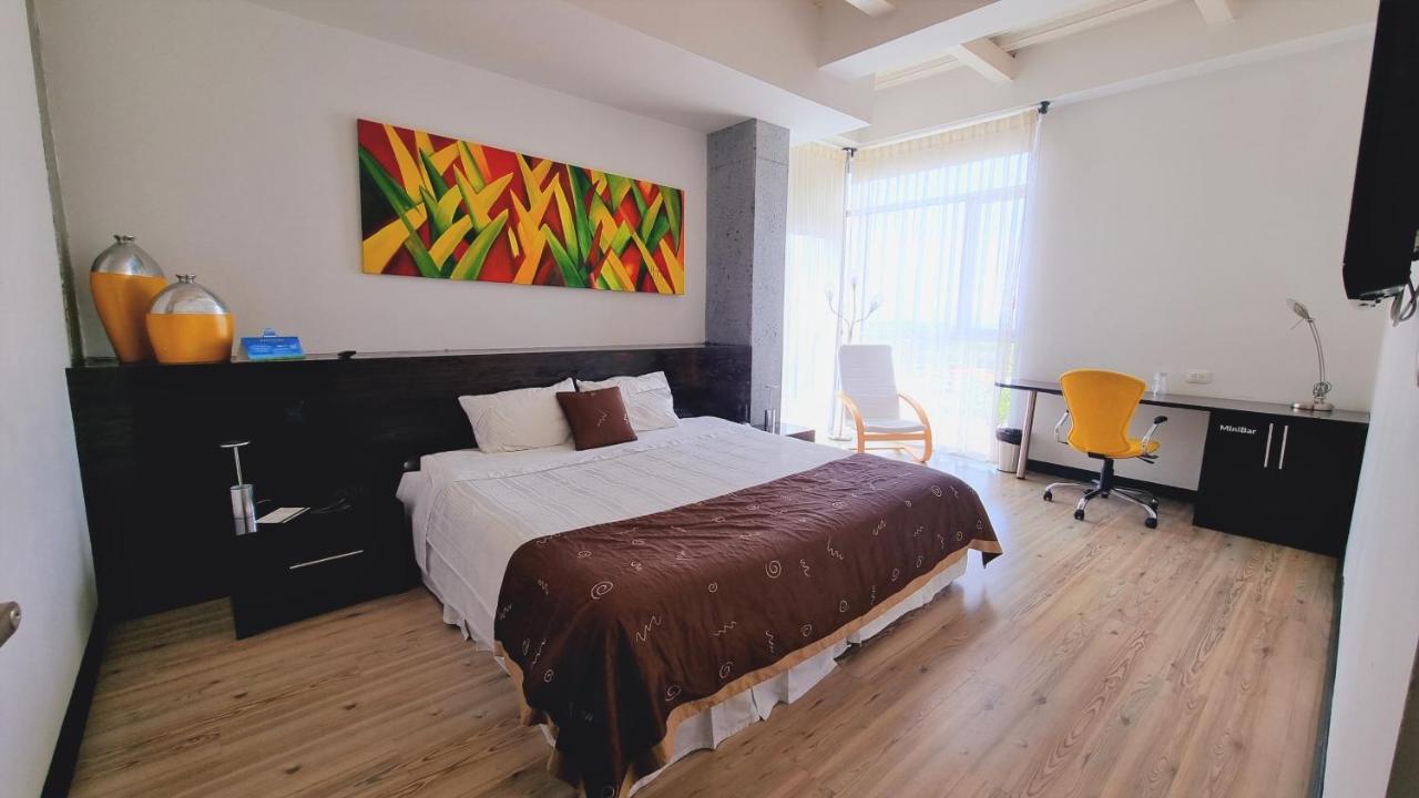 Habitat Suites Hotel Pereira Kültér fotó